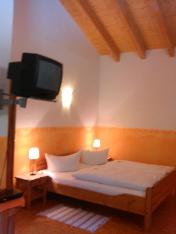 Hotel Zur Mühle Mörlenbach Zimmer foto